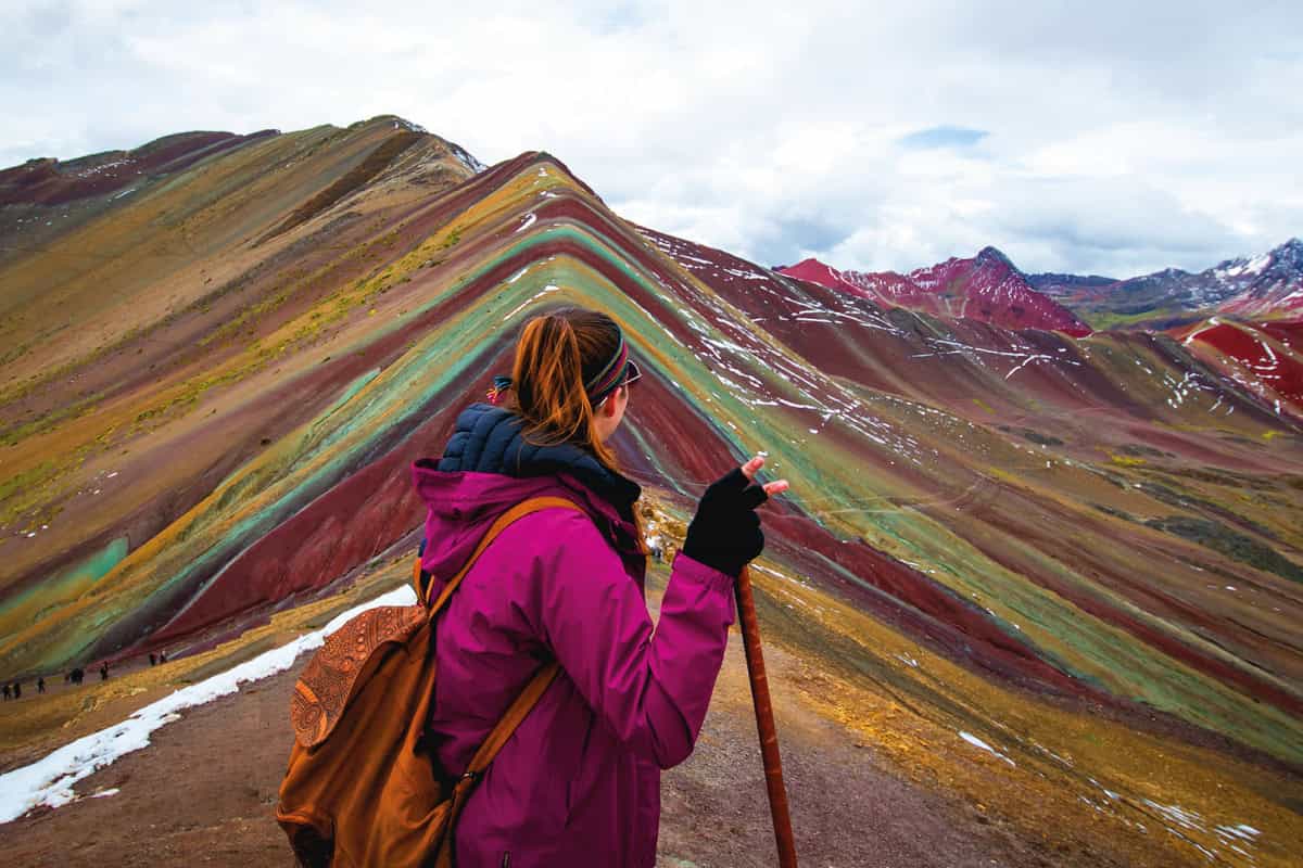 Trilha para Montanha Colorida